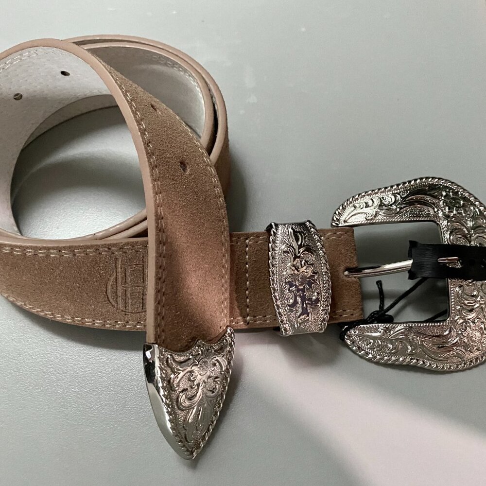 NWT $58 House of Harlow Mocca Suede Boho Western Moto 1,5' W 33"-39" L Belt L